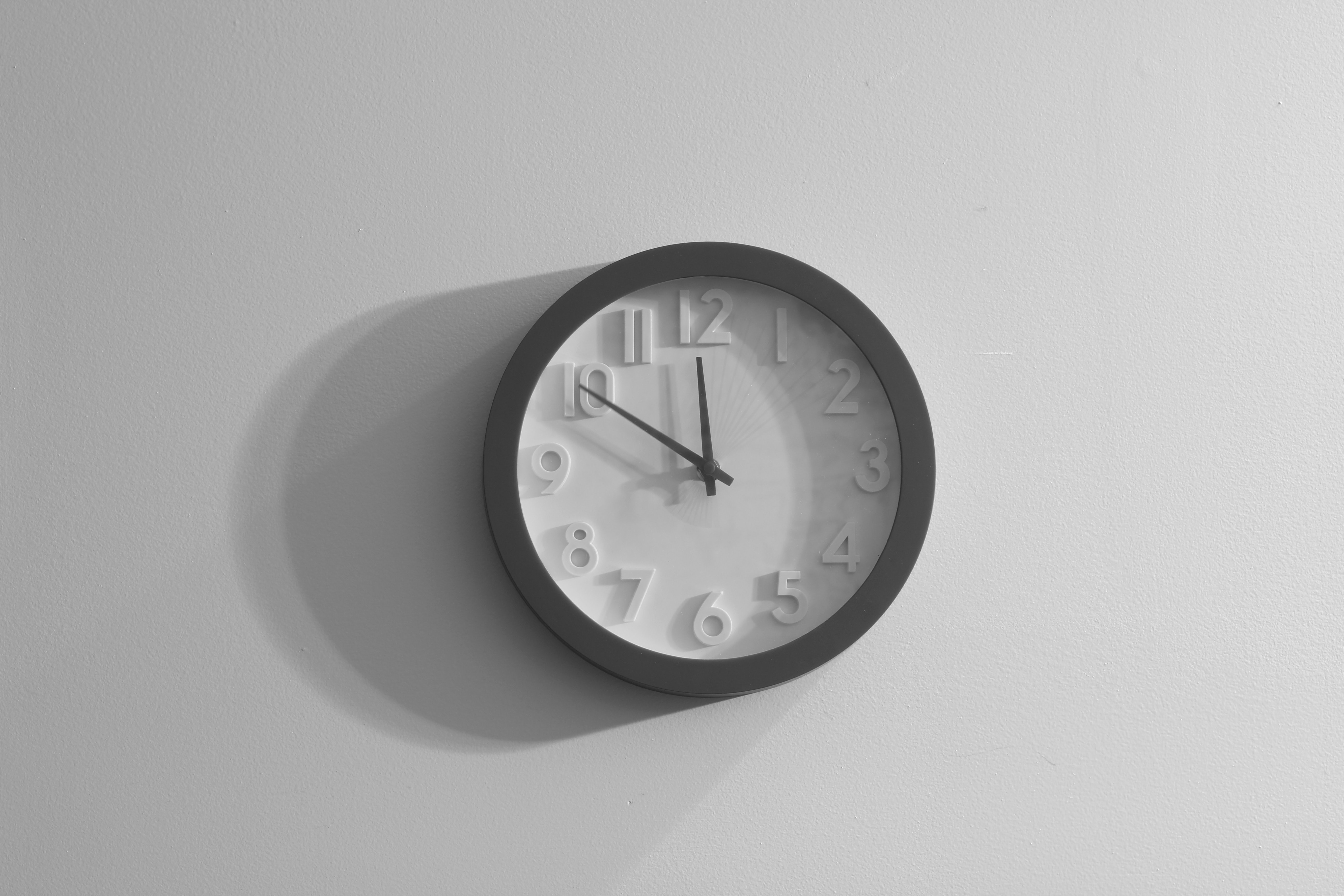 clock-black-and-white-wall-21294